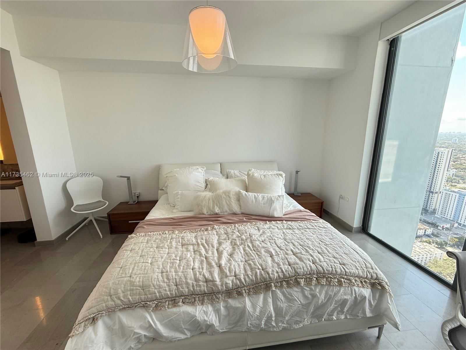 Real estate property located at 88 7th St #3406, Miami-dade, Rise Condo, Miami, FL