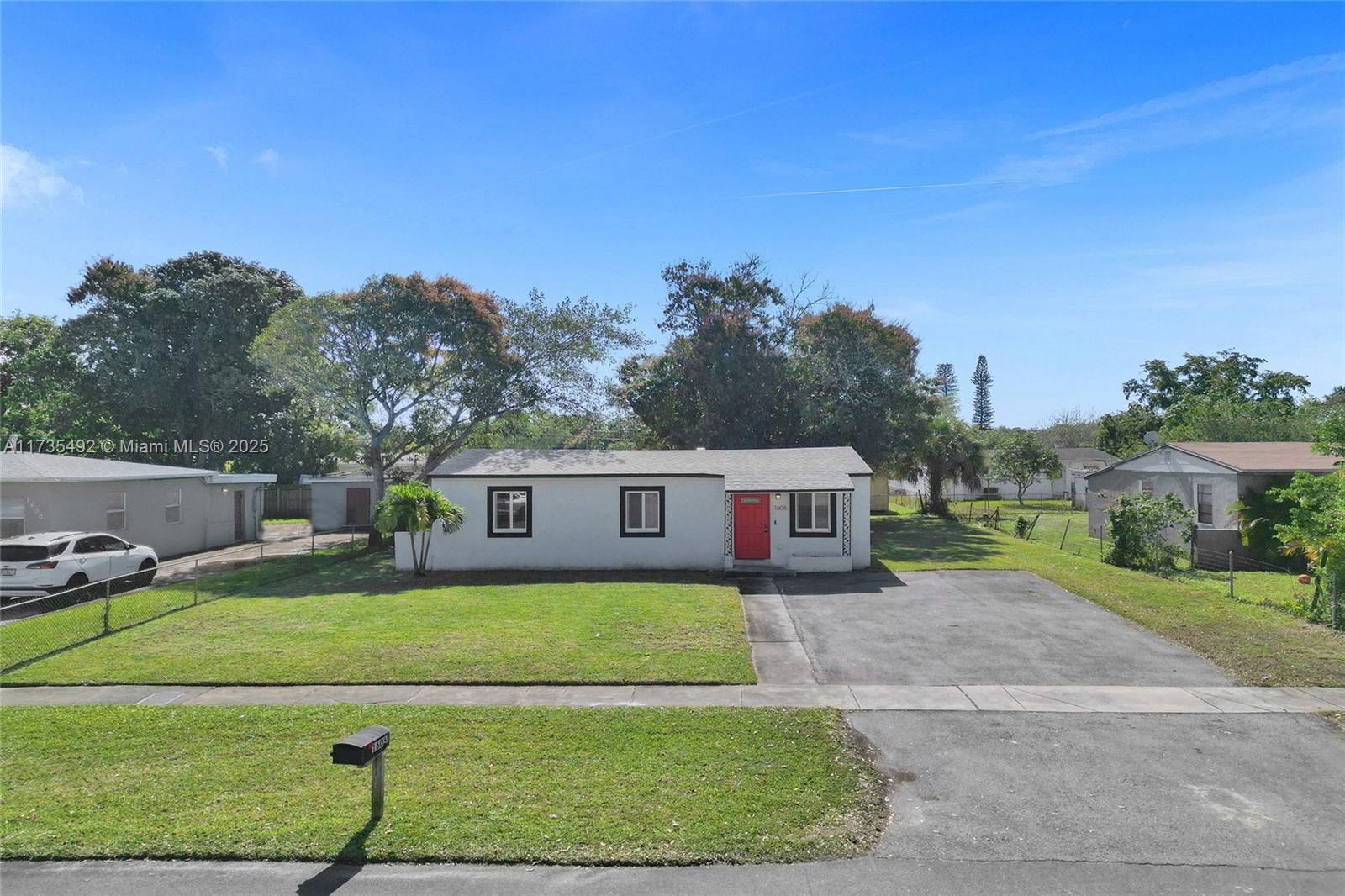 Real estate property located at 1606 13th Ct, Broward, Lauderdale Manors Amd Pla, Fort Lauderdale, FL