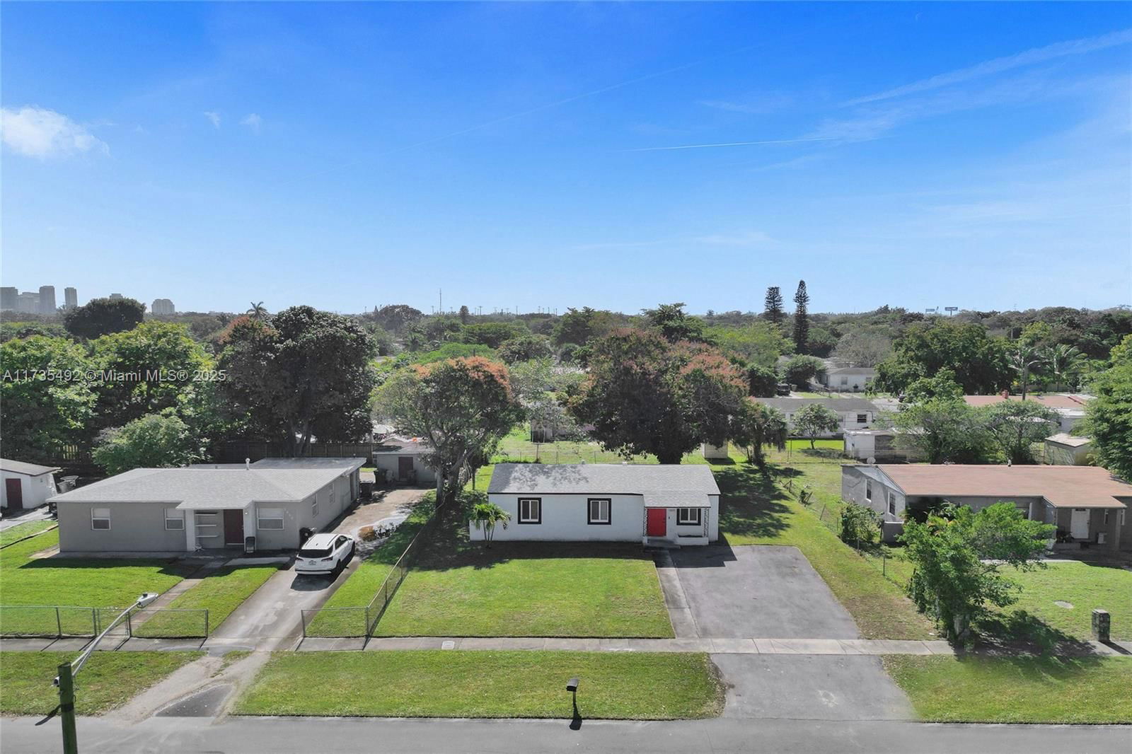 Real estate property located at 1606 13th Ct, Broward, Lauderdale Manors Amd Pla, Fort Lauderdale, FL