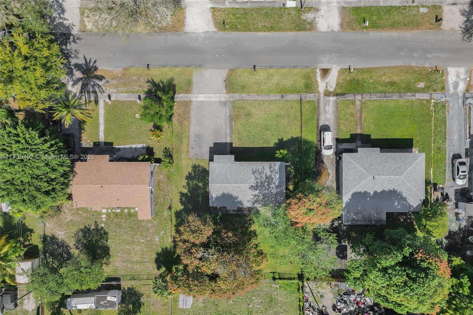 Real estate property located at 1606 13th Ct, Broward, Lauderdale Manors Amd Pla, Fort Lauderdale, FL