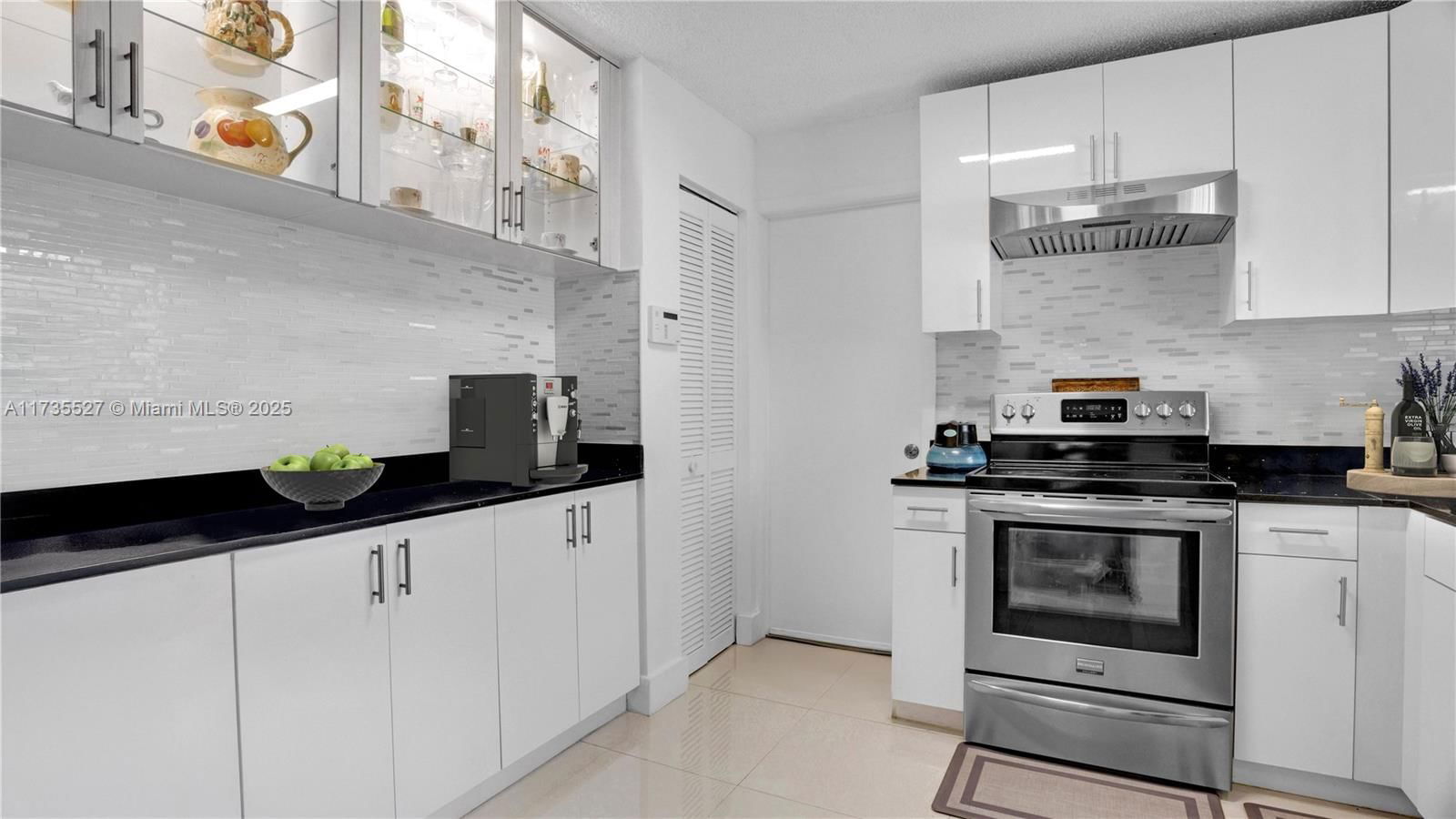 Real estate property located at 27601 164th Ave, Miami-dade, Universal Estates South A, Homestead, FL