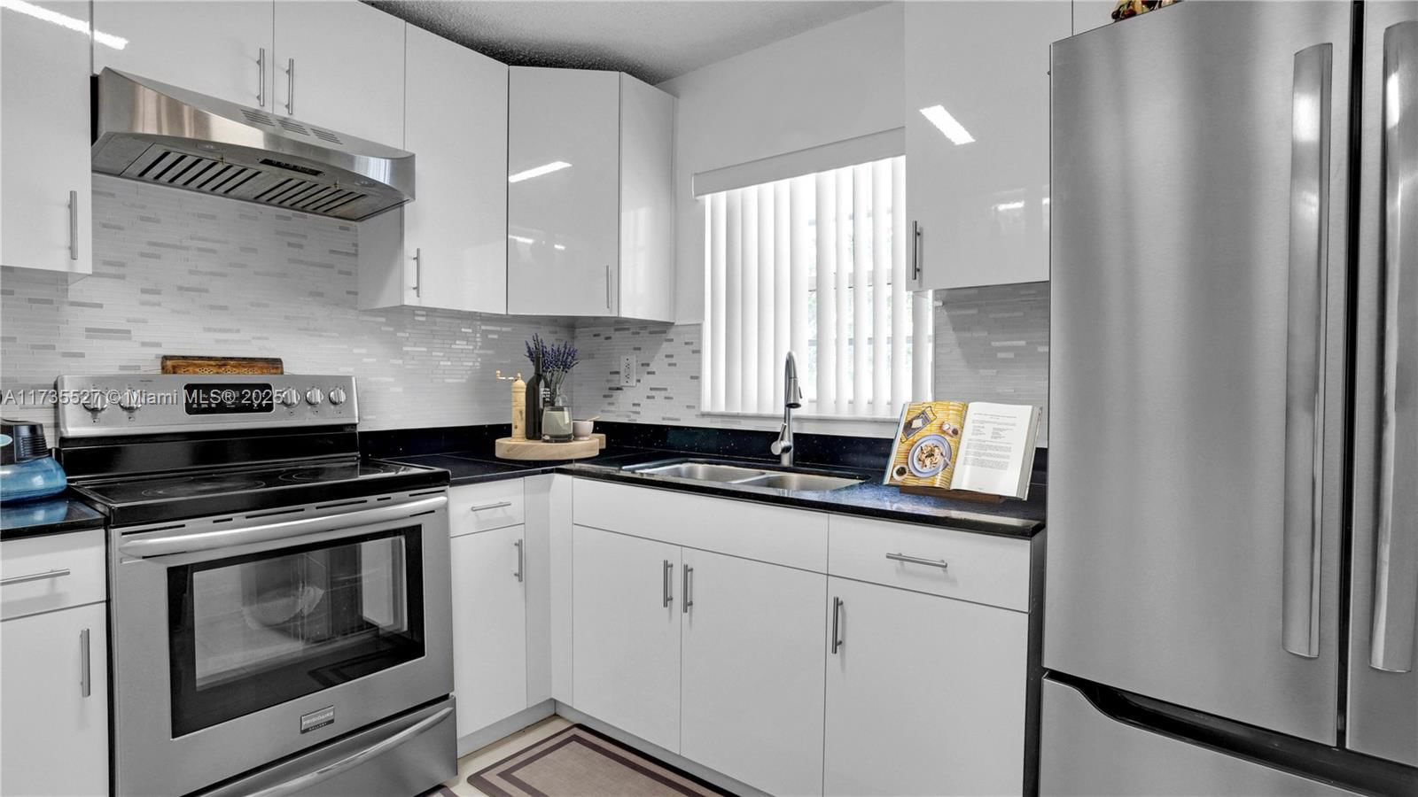 Real estate property located at 27601 164th Ave, Miami-dade, Universal Estates South A, Homestead, FL
