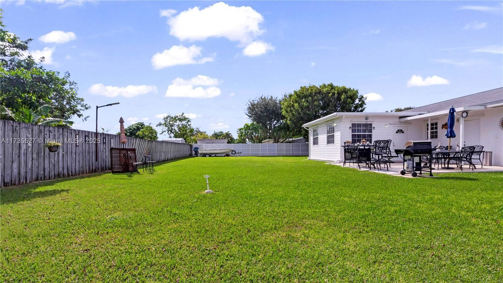 Real estate property located at 27601 164th Ave, Miami-dade, Universal Estates South A, Homestead, FL