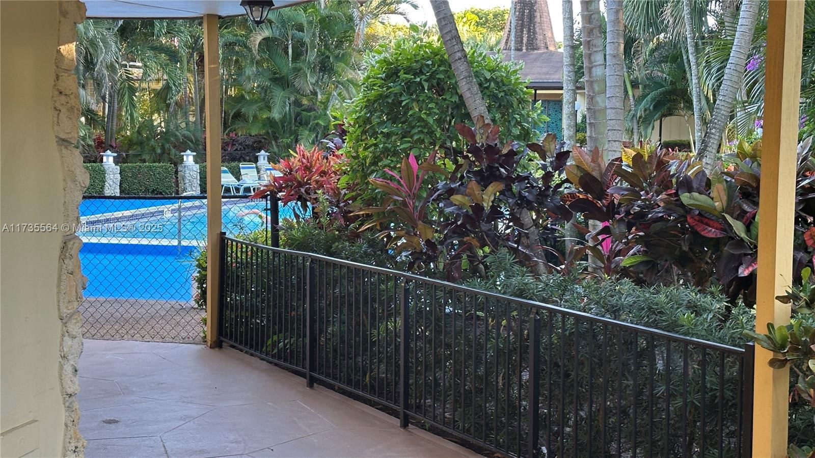 Real estate property located at 5181 Oakland Park Blvd #305, Broward, Quinsana Gardens Condo, Lauderdale Lakes, FL