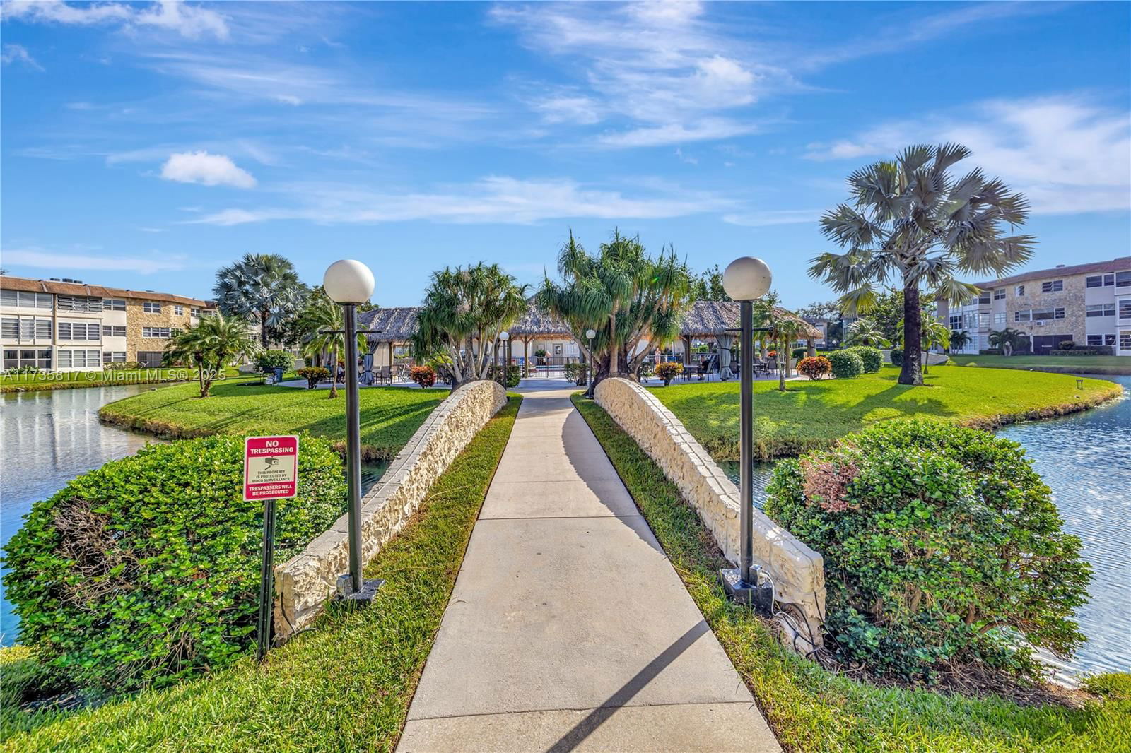 Real estate property located at 4801 34th St #612, Broward, Gladiola Gardens Condo, Lauderdale Lakes, FL