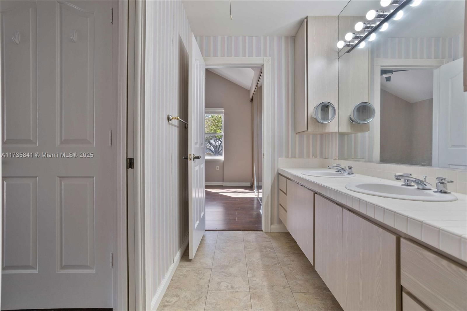 Real estate property located at 1303 Copley Ct #1303, Palm Beach, Wellesley At Boynton Beac, Boynton Beach, FL