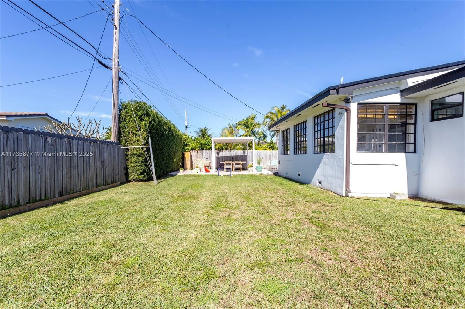 Real estate property located at 5010 90th Ct, Miami-dade, Miller Heights Sec 2, Miami, FL