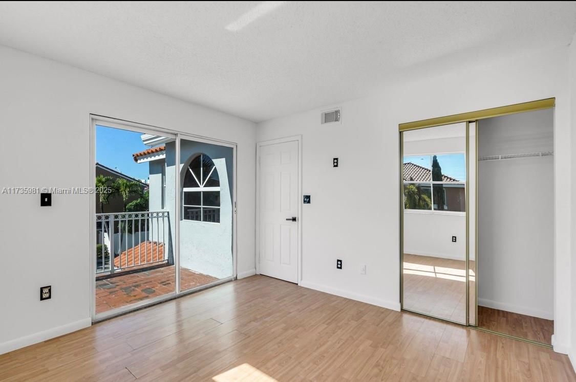 Real estate property located at 8647 2nd St, Miami-dade, Galloway Lakes Sec 3, Miami, FL