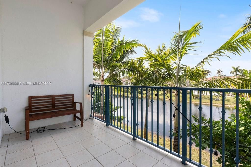 Real estate property located at 11724 13th Ln #11724, Broward, Pembroke Lakes South, Pembroke Pines, FL