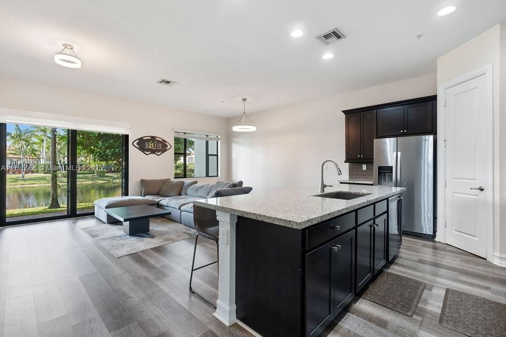 Real estate property located at 11724 13th Ln #11724, Broward, Pembroke Lakes South, Pembroke Pines, FL