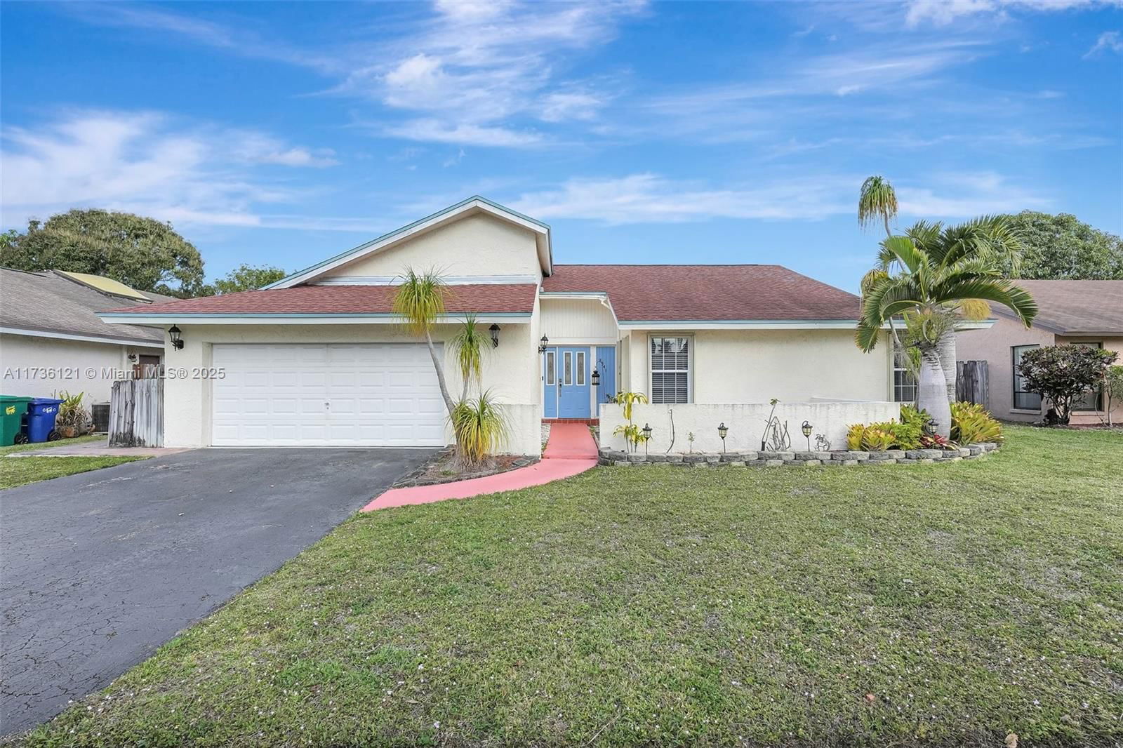 Real estate property located at 8541 47th Ct, Broward, City Of Lauderhill Sec 1, Lauderhill, FL