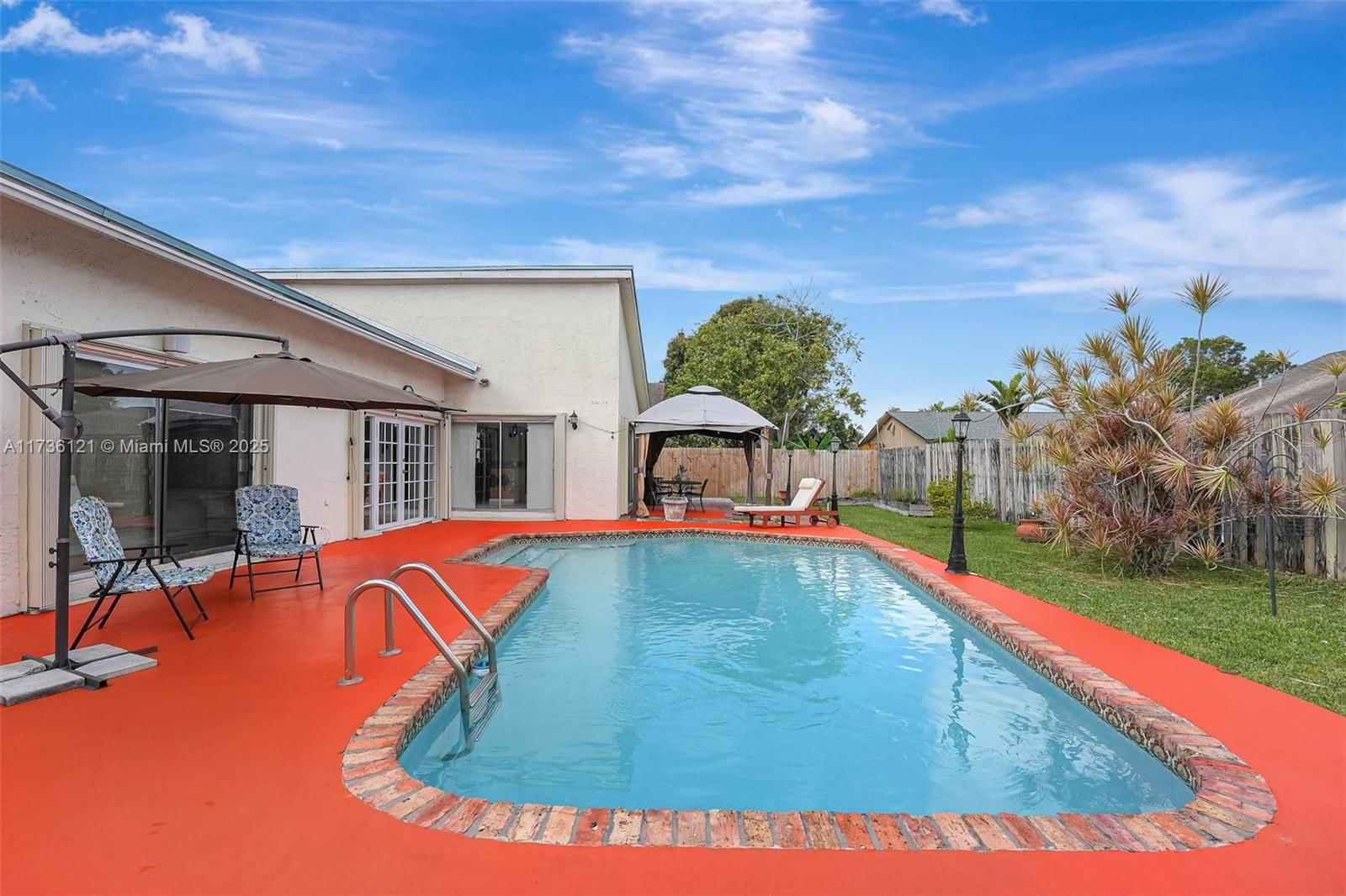 Real estate property located at 8541 47th Ct, Broward, City Of Lauderhill Sec 1, Lauderhill, FL