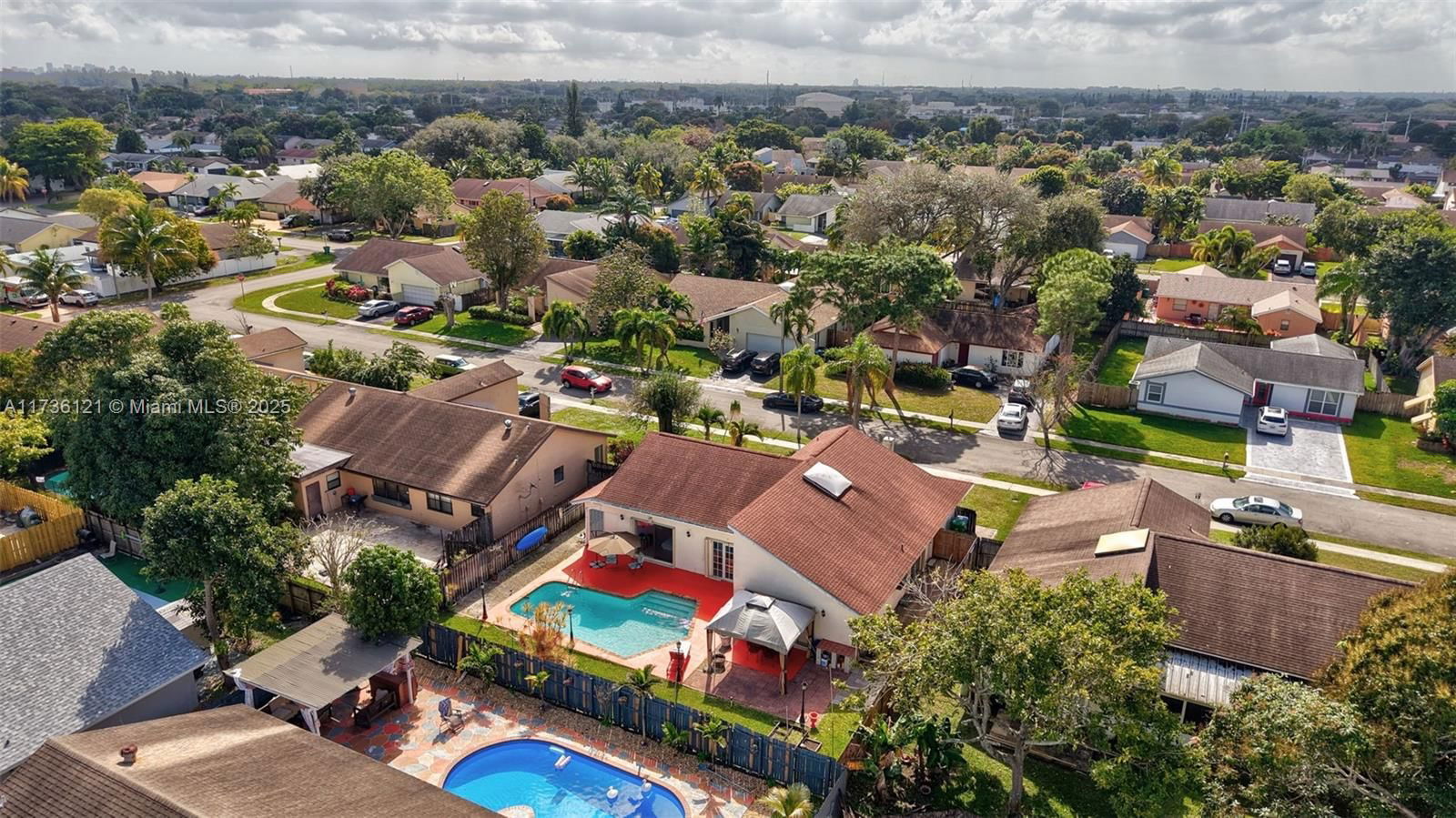 Real estate property located at 8541 47th Ct, Broward, City Of Lauderhill Sec 1, Lauderhill, FL