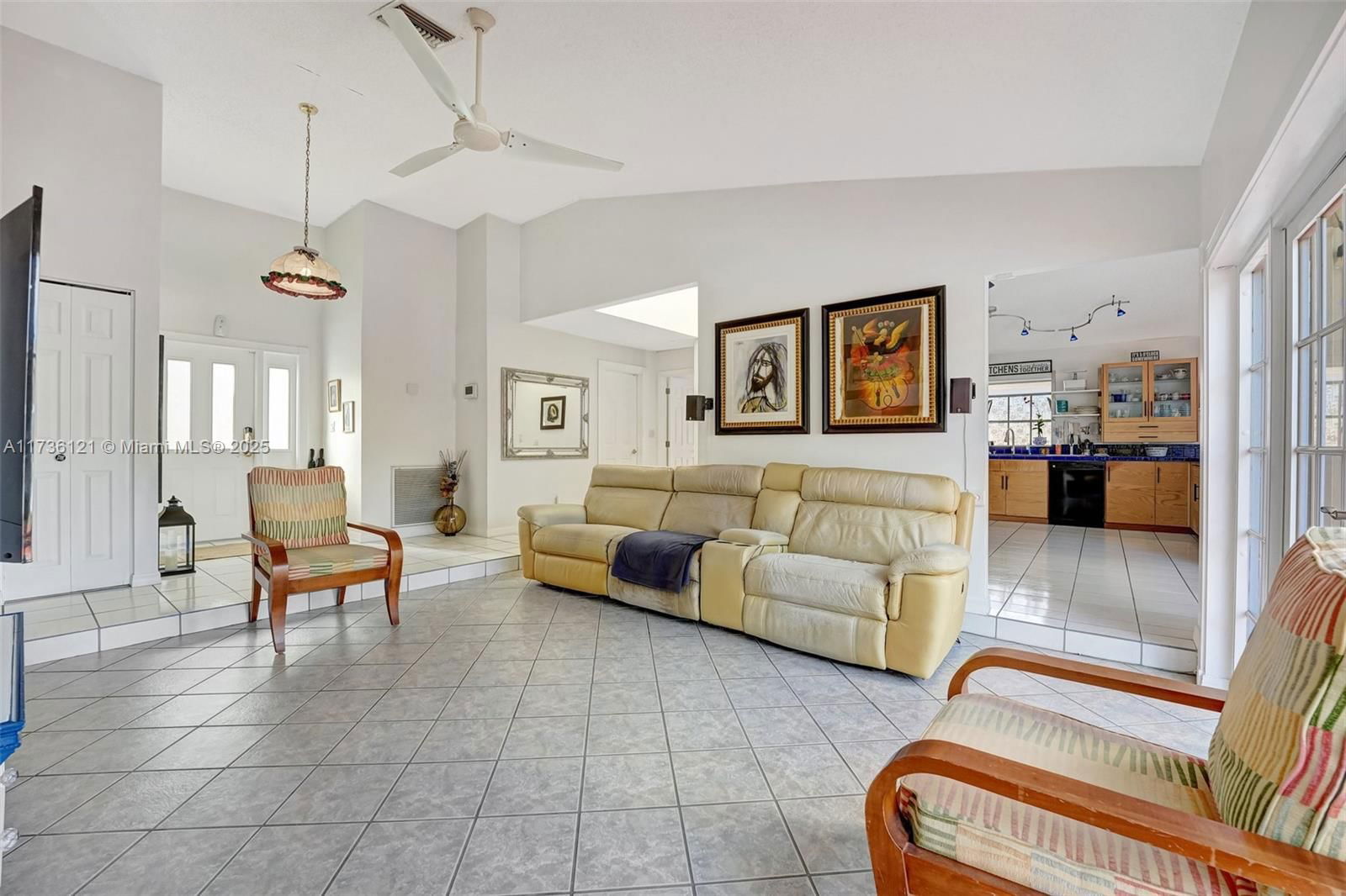 Real estate property located at 8541 47th Ct, Broward, City Of Lauderhill Sec 1, Lauderhill, FL