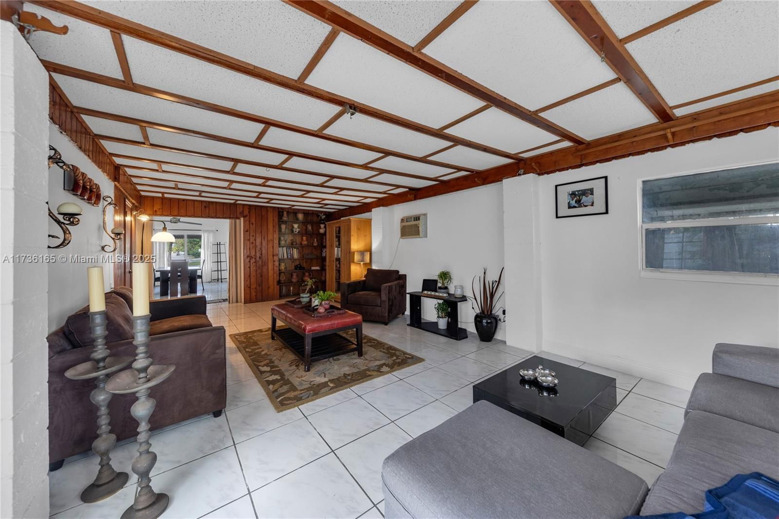 Real estate property located at 1960 182nd St, Miami-dade, Fulford By The Sea, North Miami Beach, FL