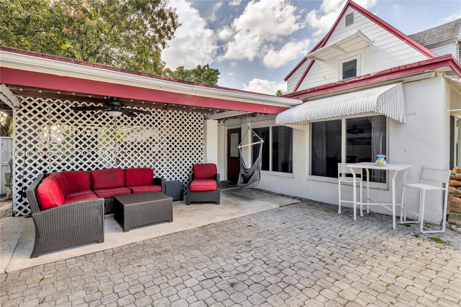 Real estate property located at 1960 182nd St, Miami-dade, Fulford By The Sea, North Miami Beach, FL