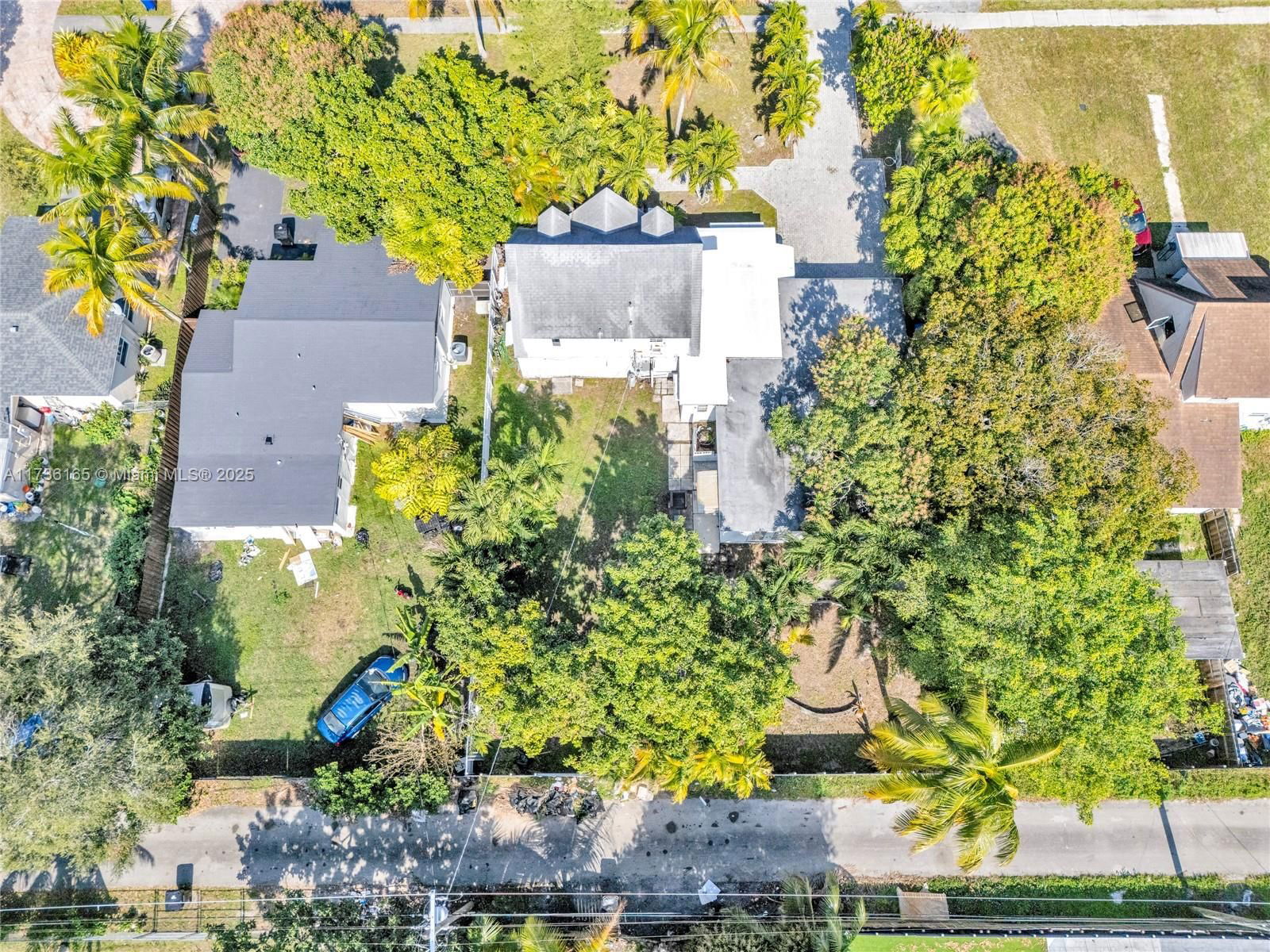Real estate property located at 1960 182nd St, Miami-dade, Fulford By The Sea, North Miami Beach, FL