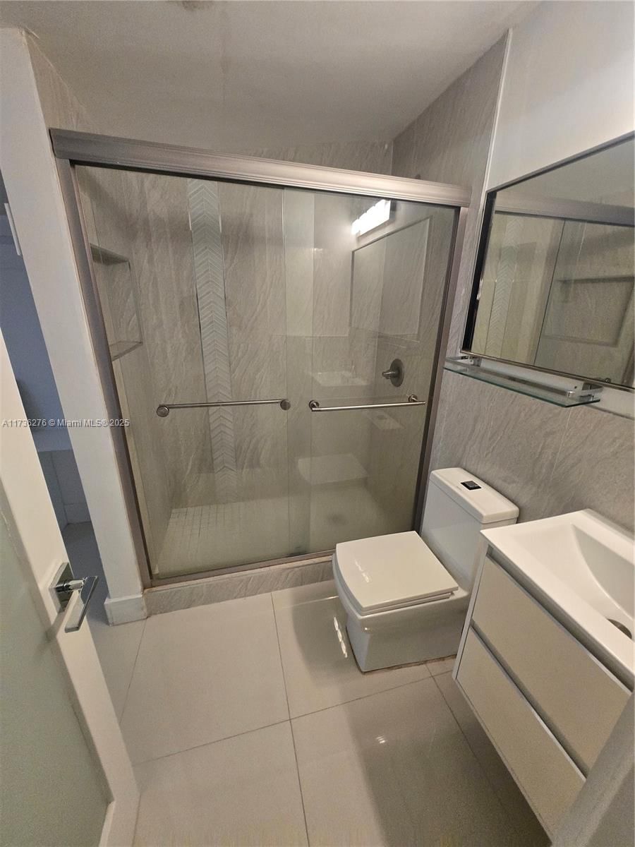 Real estate property located at 6321 106th Ave, Miami-dade, Cristi Sub, Miami, FL