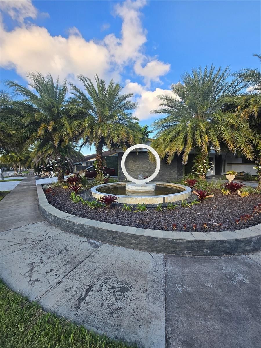 Real estate property located at 6321 106th Ave, Miami-dade, Cristi Sub, Miami, FL