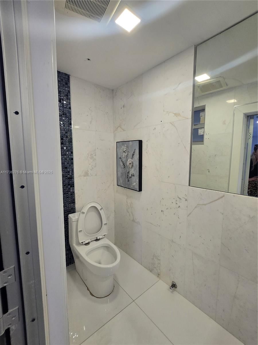 Real estate property located at 6321 106th Ave, Miami-dade, Cristi Sub, Miami, FL