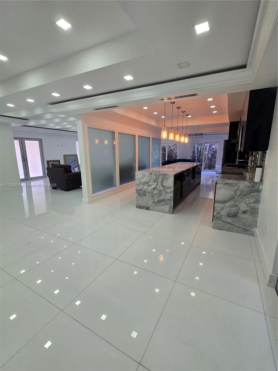 Real estate property located at 6321 106th Ave, Miami-dade, Cristi Sub, Miami, FL