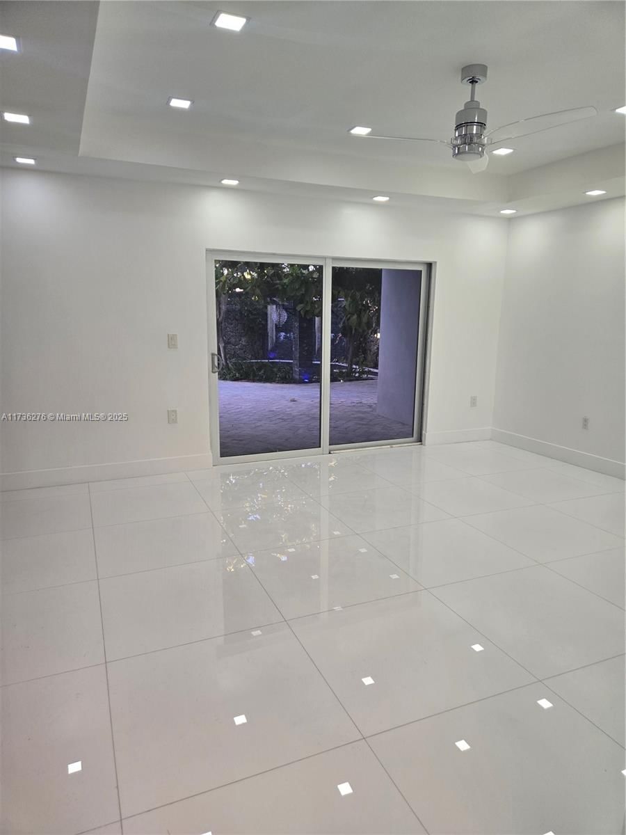 Real estate property located at 6321 106th Ave, Miami-dade, Cristi Sub, Miami, FL