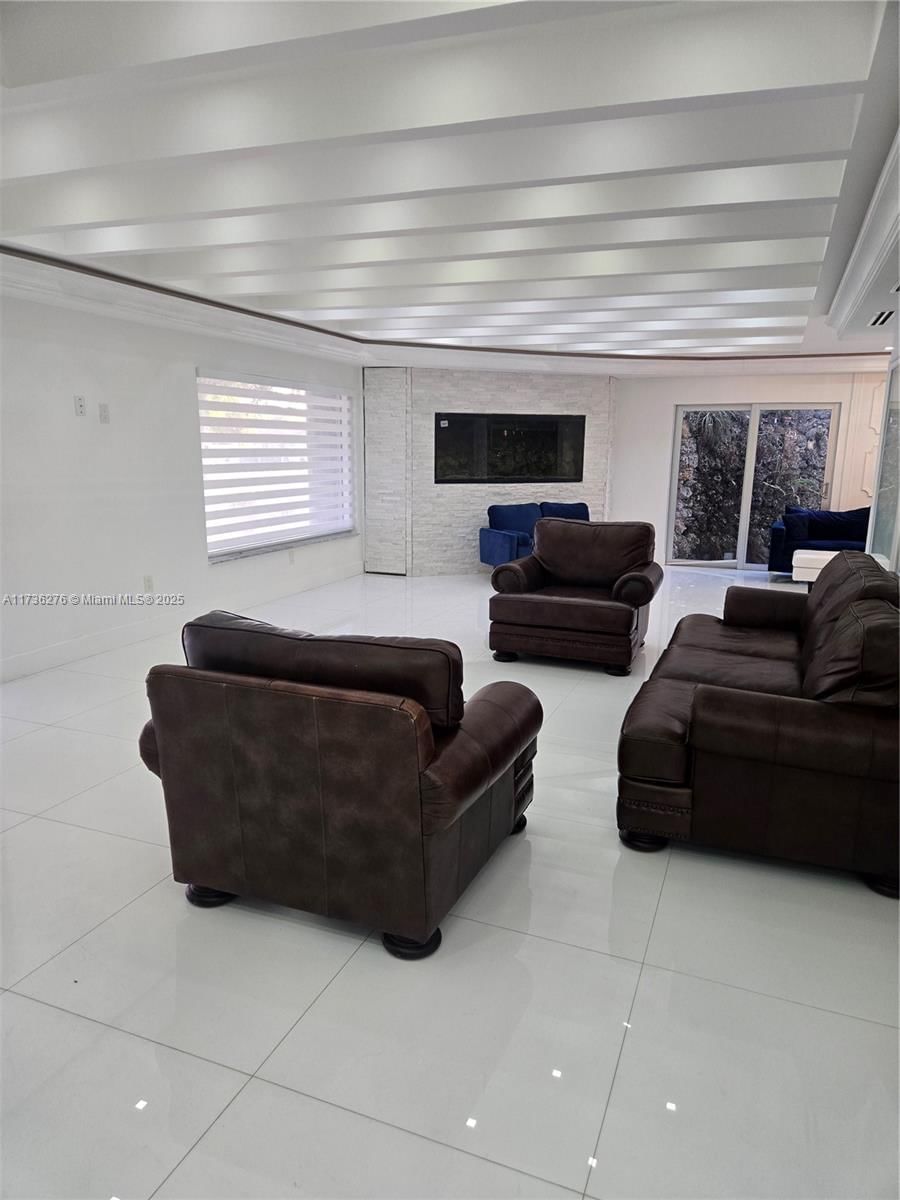 Real estate property located at 6321 106th Ave, Miami-dade, Cristi Sub, Miami, FL