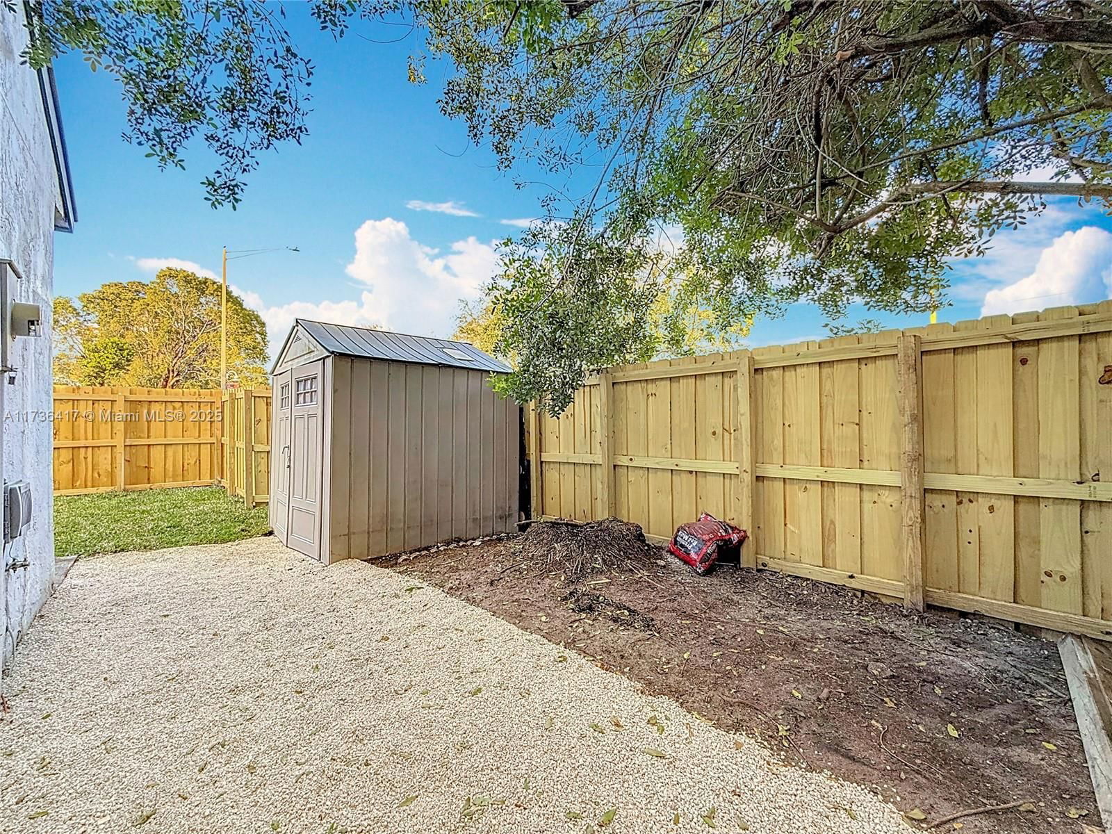 Real estate property located at 7101 Tam Oshanter Blvd #7101, Broward, North Lauderdale Estates, North Lauderdale, FL