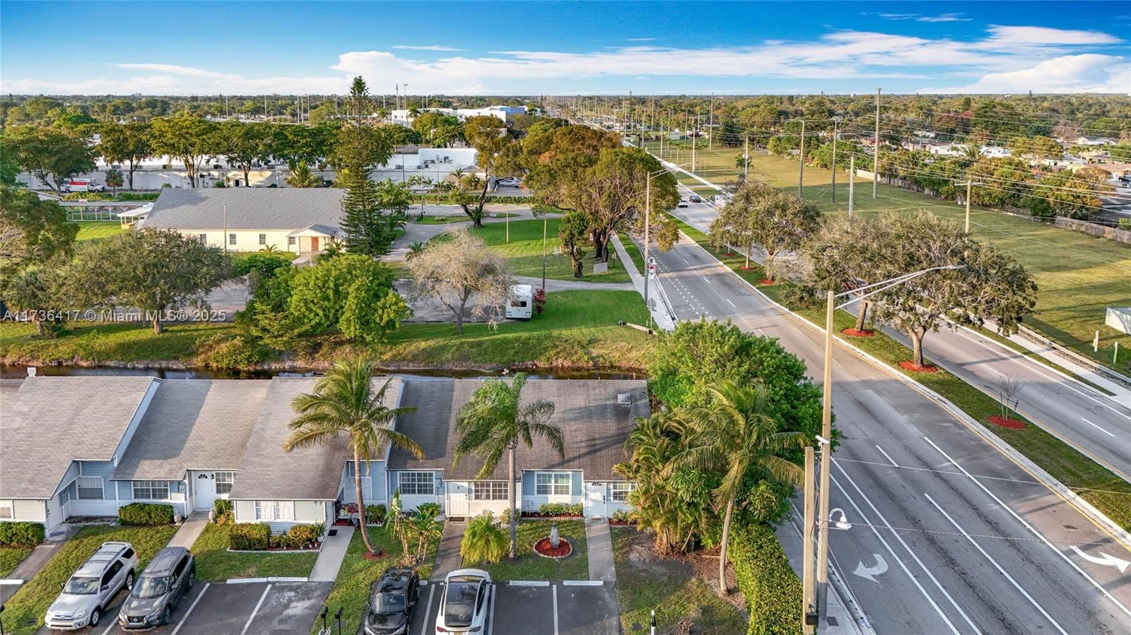 Real estate property located at 7101 Tam Oshanter Blvd #7101, Broward, North Lauderdale Estates, North Lauderdale, FL