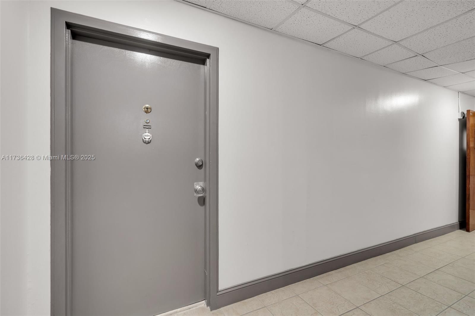 Real estate property located at 6801 Indian Creek Dr #804, Miami-dade, Boston Plaza Condo, Miami Beach, FL
