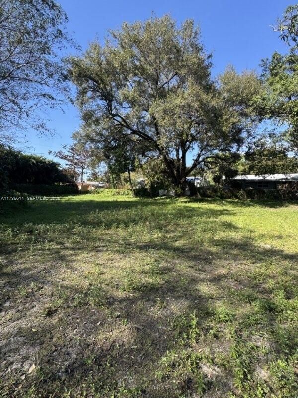 Real estate property located at 2361 45th St, Broward, Ravenswood, Dania Beach, FL