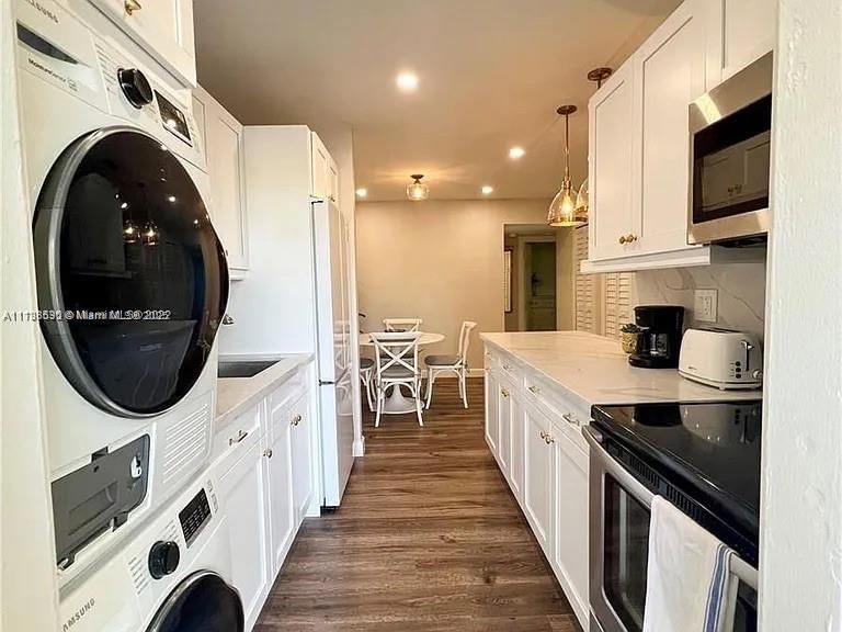 Real estate property located at 7949 104th St #214D, Miami-dade, Venetian Palms Condo, Miami, FL