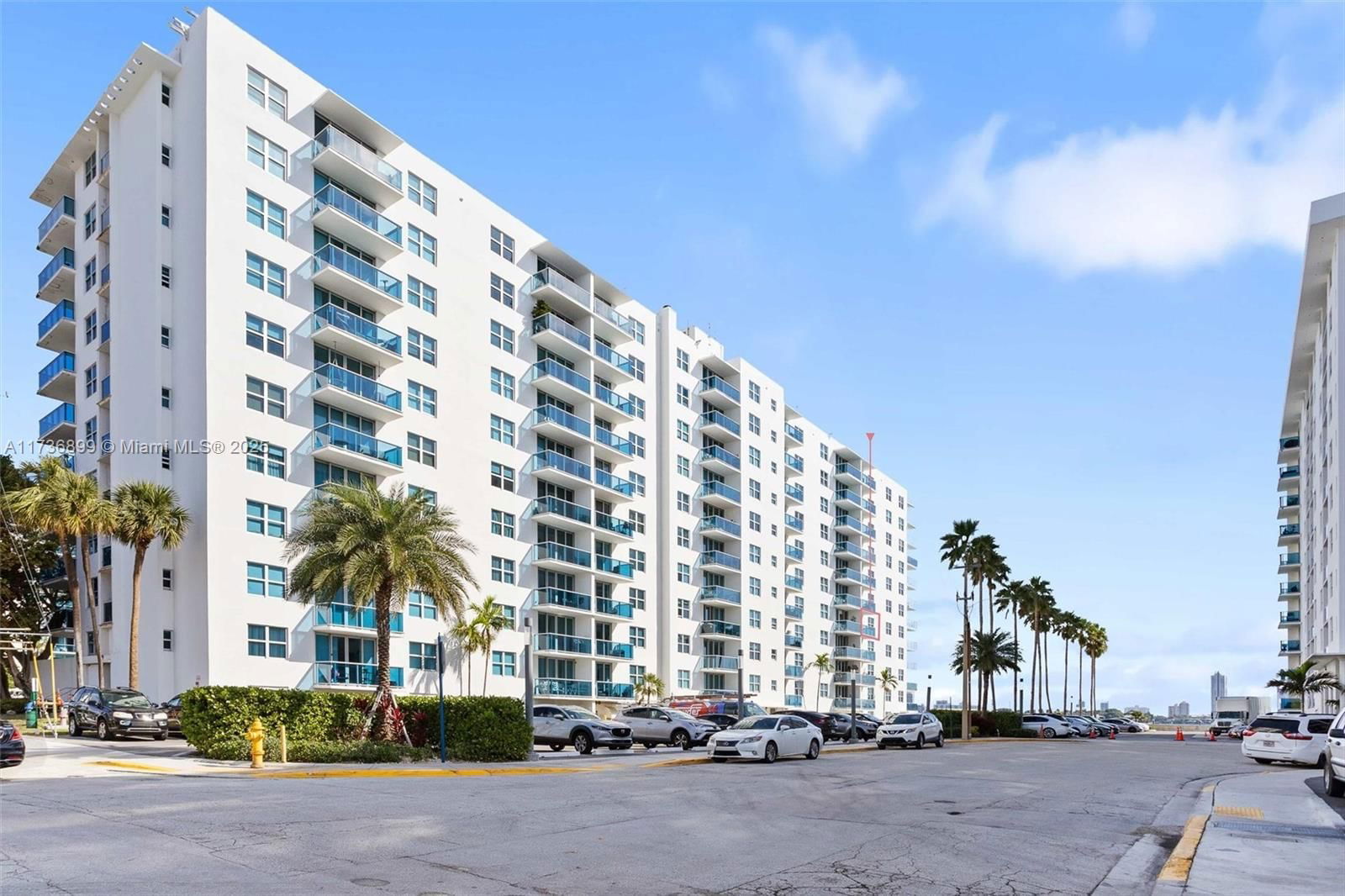 Real estate property located at 7501 Treasure Dr #4C, Miami-dade, Treasures On The Bay Ii C, North Bay Village, FL