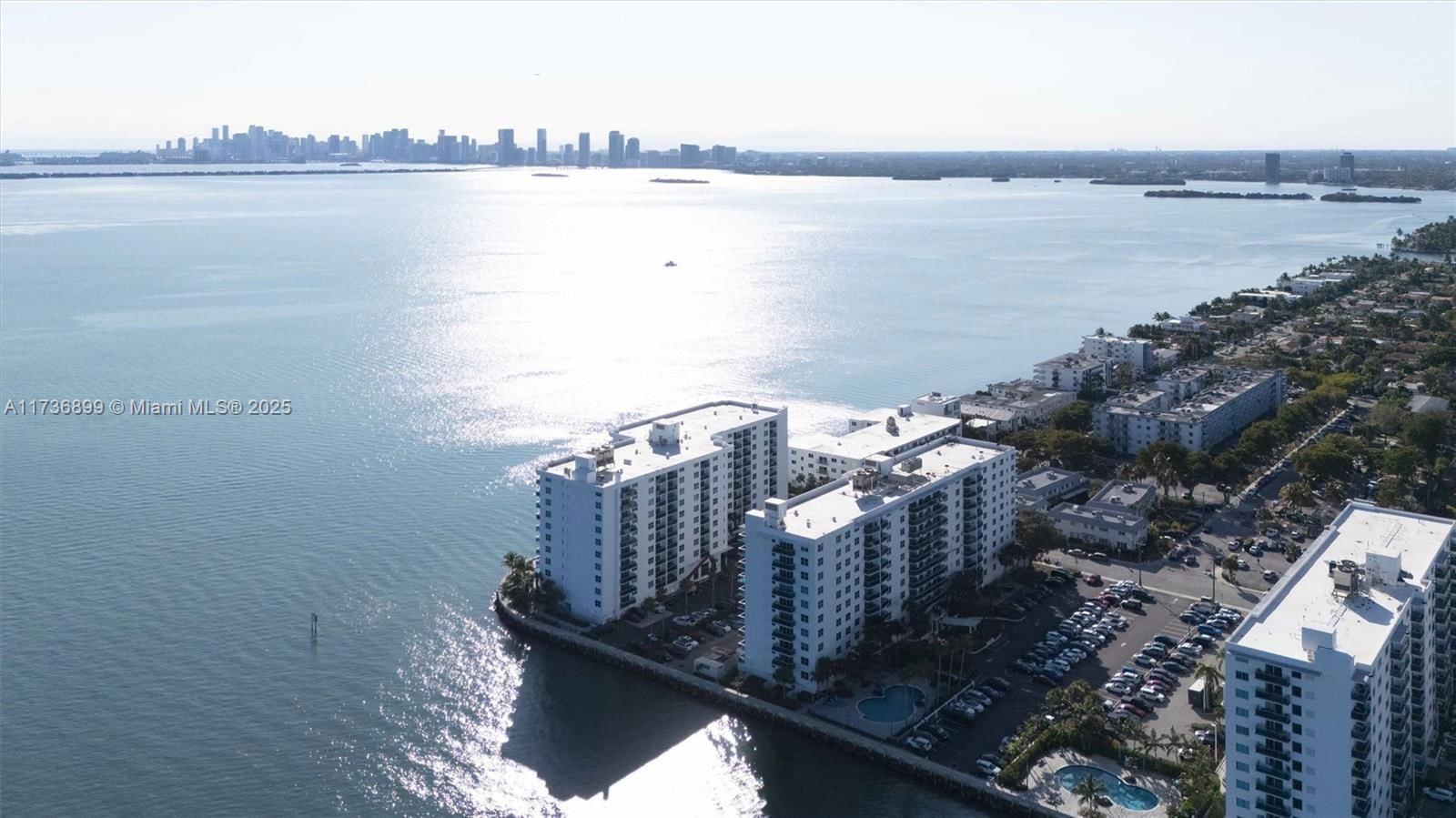Real estate property located at 7501 Treasure Dr #4C, Miami-dade, Treasures On The Bay Ii C, North Bay Village, FL