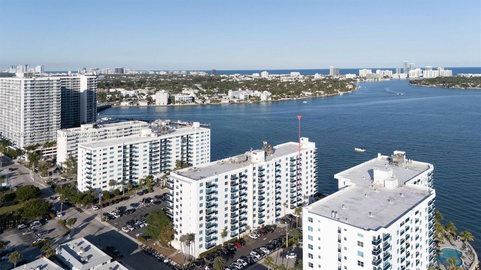 Real estate property located at 7501 Treasure Dr #4C, Miami-dade, Treasures On The Bay Ii C, North Bay Village, FL