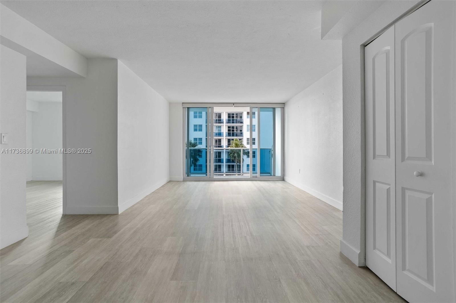 Real estate property located at 7501 Treasure Dr #4C, Miami-dade, Treasures On The Bay Ii C, North Bay Village, FL