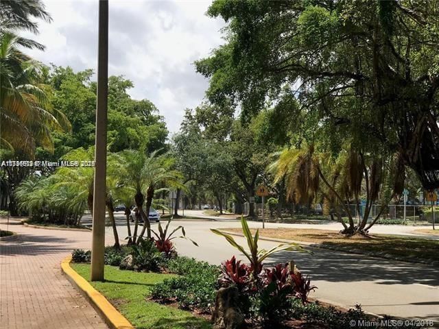 Real estate property located at 1800 Sans Souci Blvd #438, Miami-dade, Bayview Palms Condo, North Miami, FL