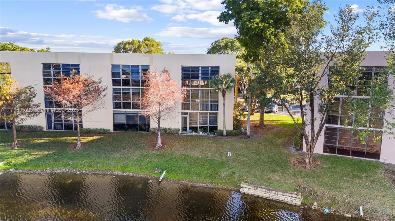 Real estate property located at 7322 Ashmont Cir #101, Broward, Ashmont Condominium, Tamarac, FL