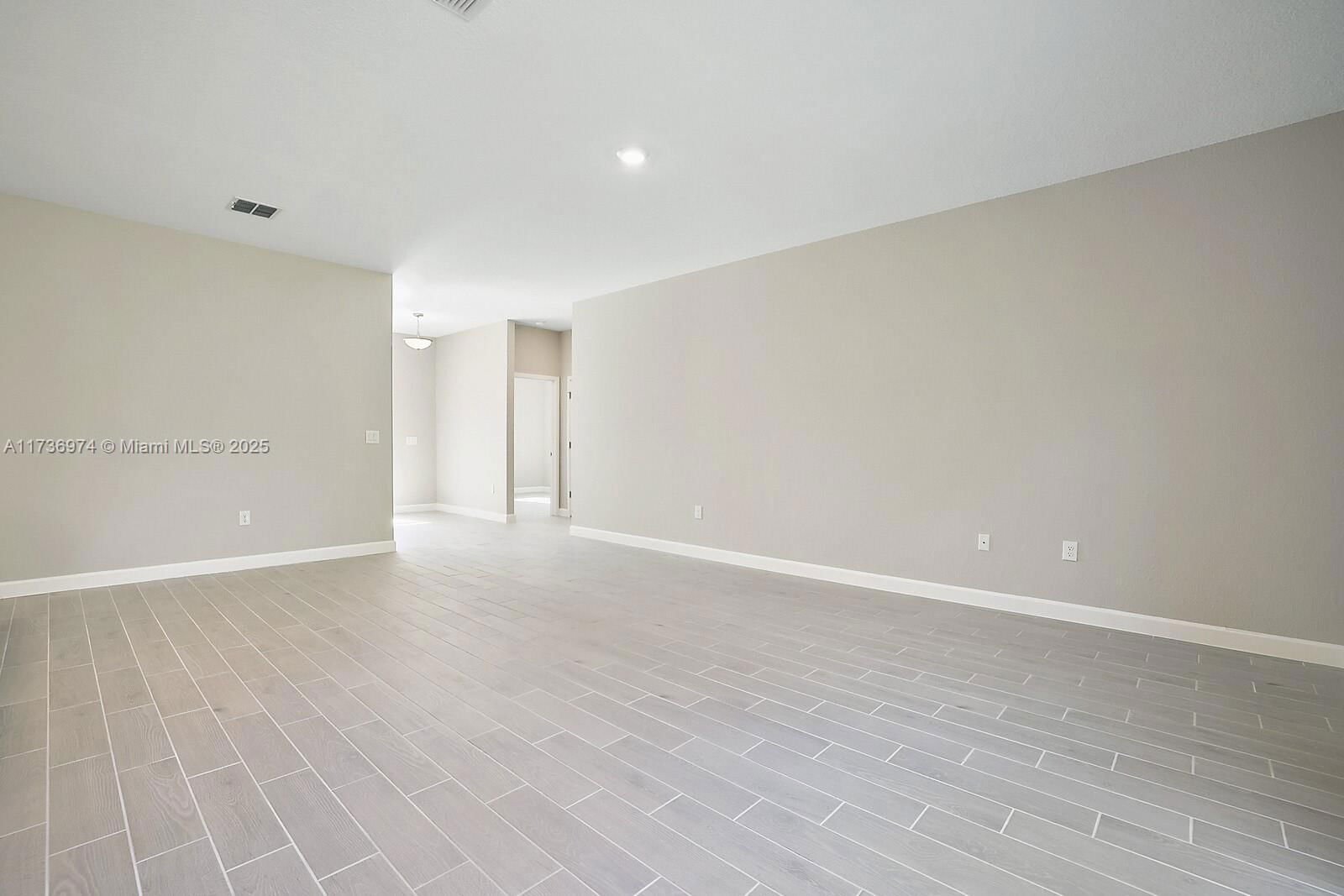 Real estate property located at 3530 41st Place, Lee, Cape Coral, Cape Coral, FL