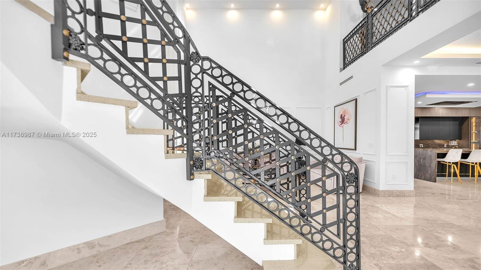 Real estate property located at 7813 165th st, Miami-dade, Castles At West Lakes, Miami Lakes, FL