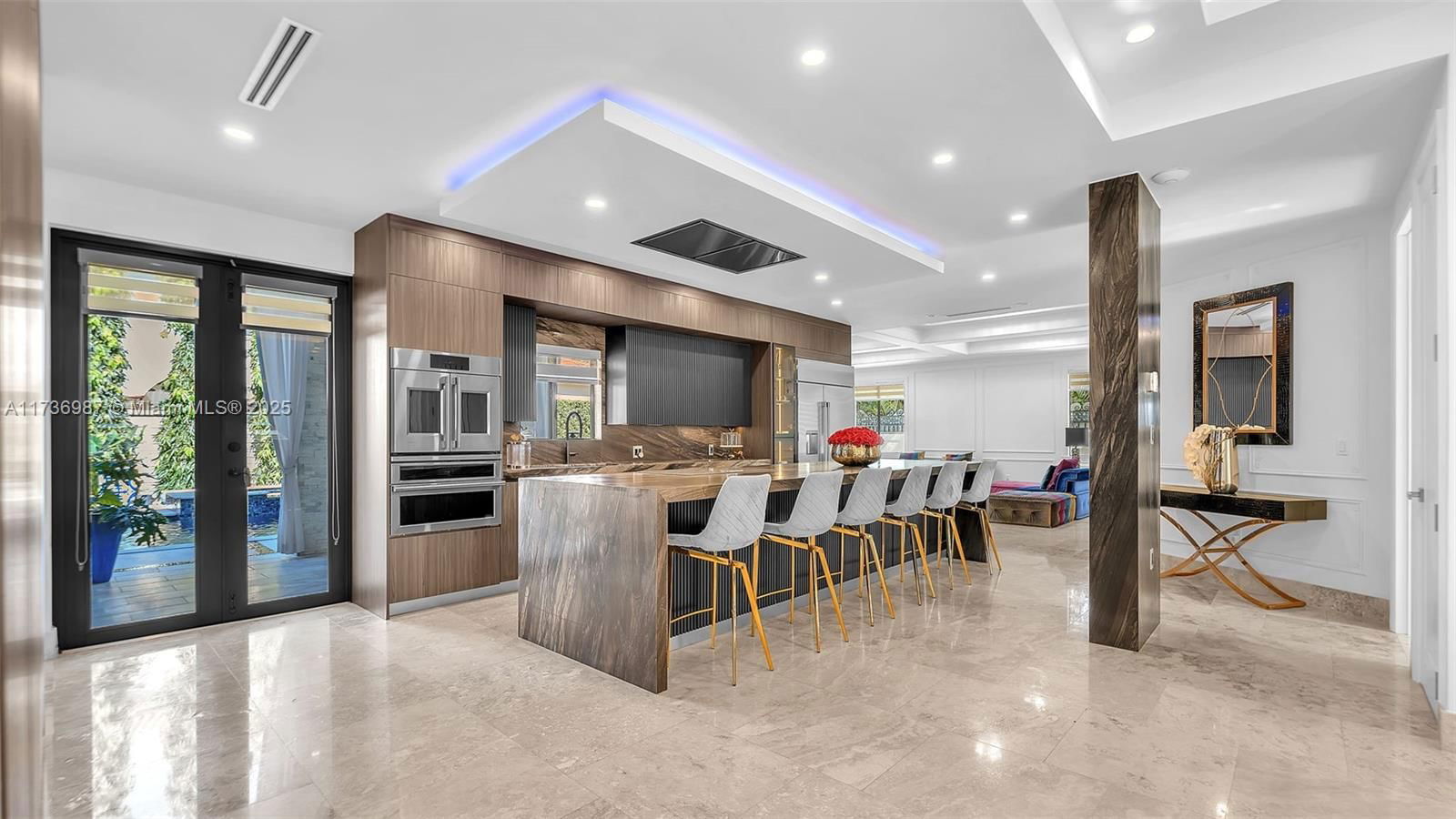 Real estate property located at 7813 165th st, Miami-dade, Castles At West Lakes, Miami Lakes, FL
