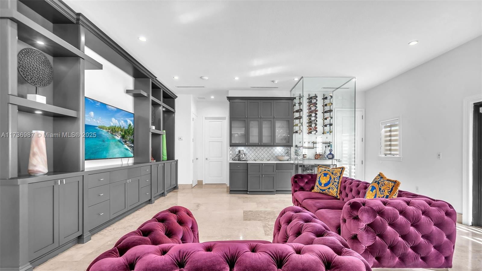 Real estate property located at 7813 165th st, Miami-dade, Castles At West Lakes, Miami Lakes, FL
