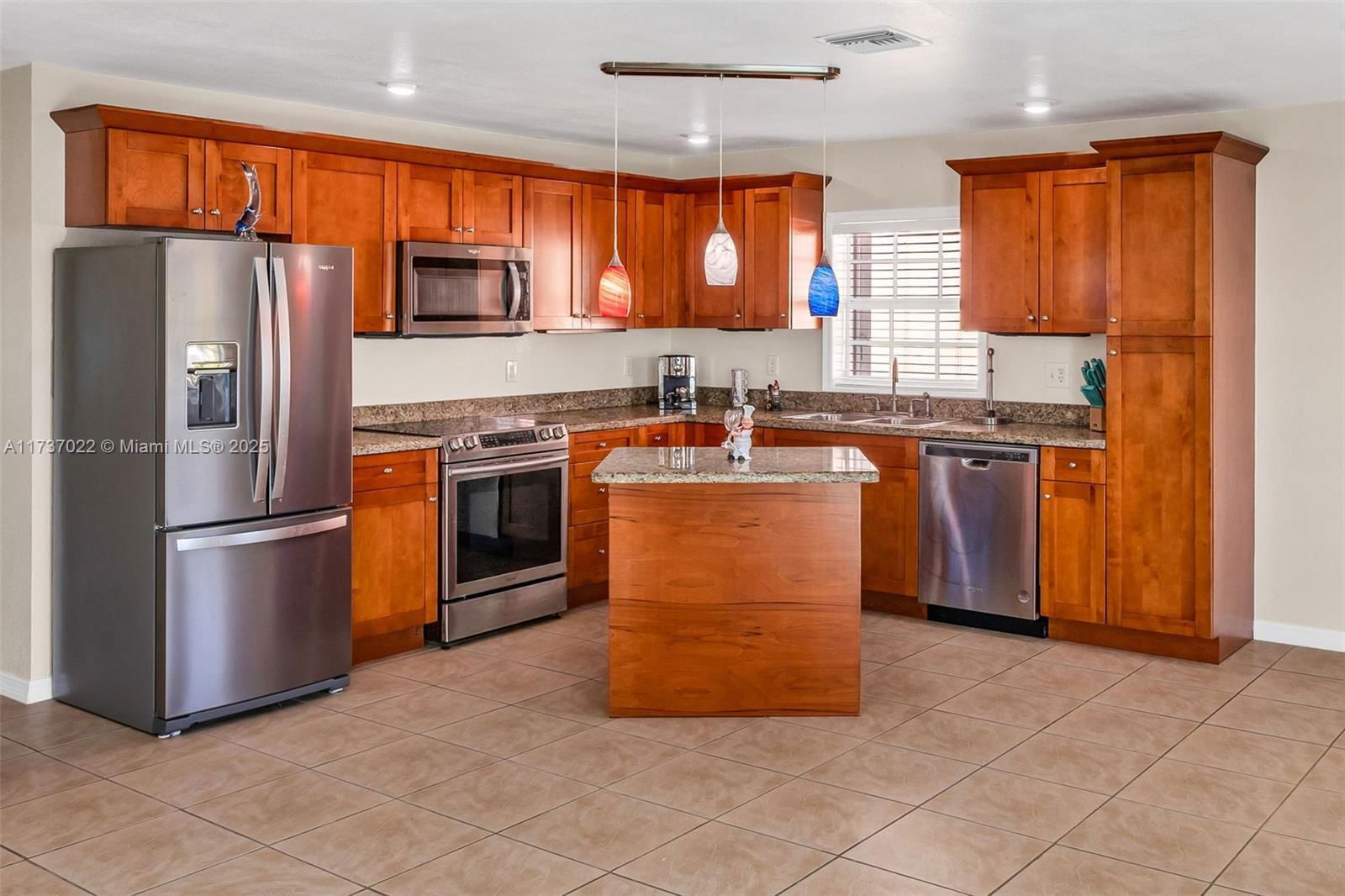 Real estate property located at 621 Santa Anita Ln, Monroe, Cross Key Waterways Est S, Key Largo, FL