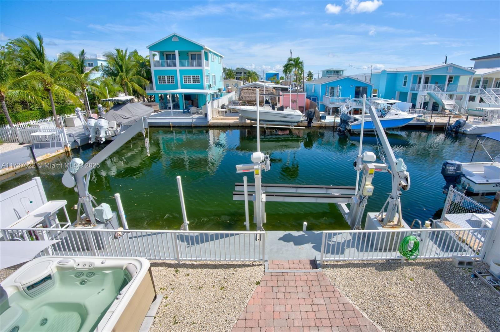 Real estate property located at 621 Santa Anita Ln, Monroe, Cross Key Waterways Est S, Key Largo, FL