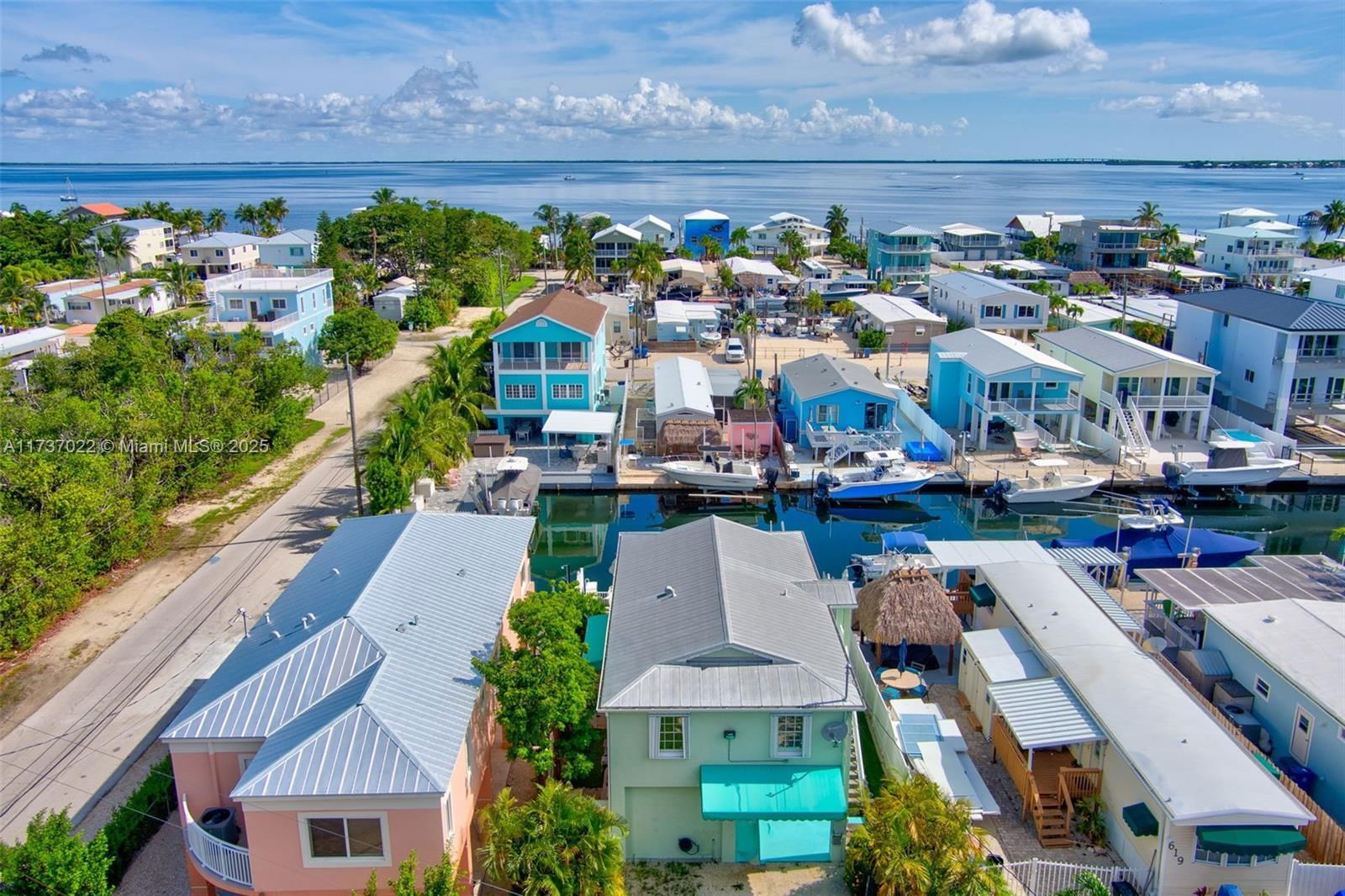 Real estate property located at 621 Santa Anita Ln, Monroe, Cross Key Waterways Est S, Key Largo, FL
