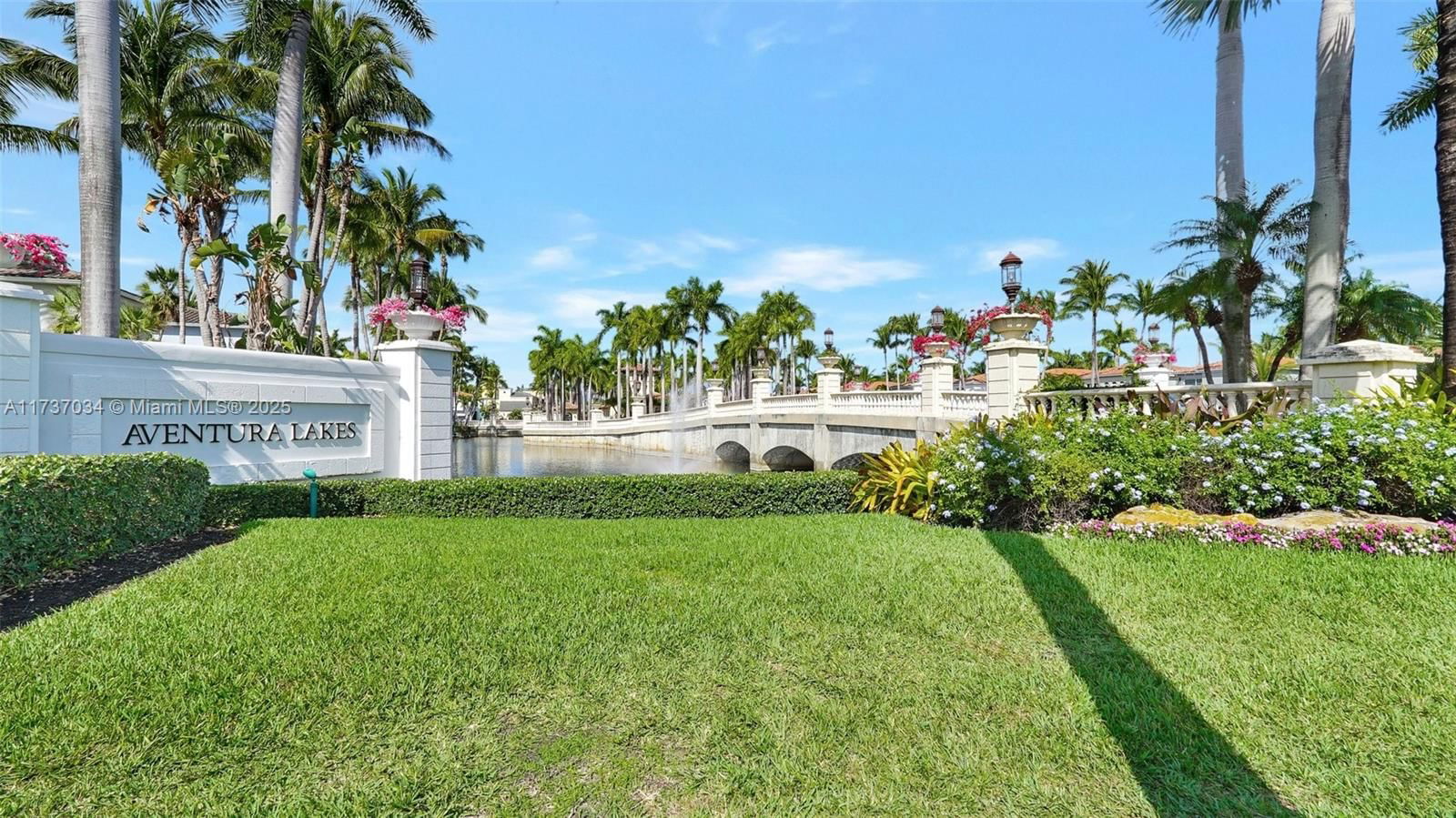 Real estate property located at 20910 30th Pl, Miami-dade, Aventura Lakes Phase 1, Aventura, FL