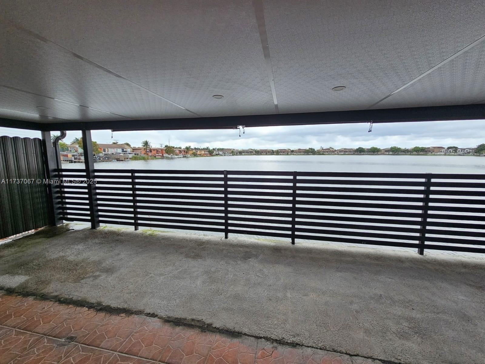 Real estate property located at 2733 55th Pl, Miami-dade, Alameda By The Lake, Hialeah, FL