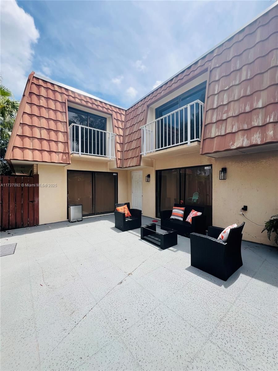 Real estate property located at 529 Green Springs Pl, Palm Beach, Waterside Luxury Townhome, West Palm Beach, FL