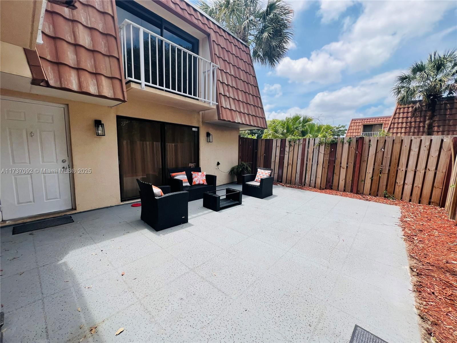 Real estate property located at 529 Green Springs Pl, Palm Beach, Waterside Luxury Townhome, West Palm Beach, FL