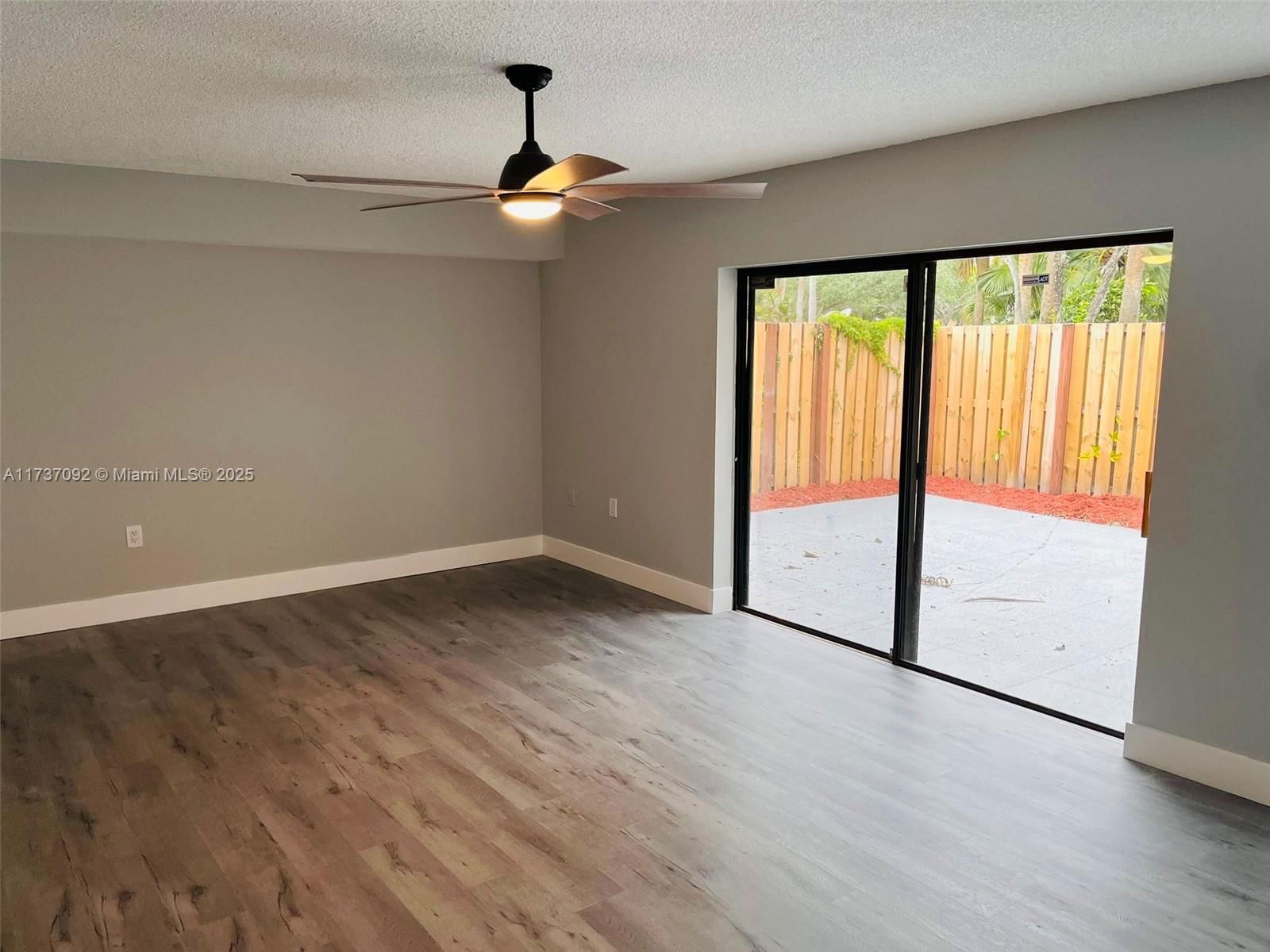 Real estate property located at 529 Green Springs Pl, Palm Beach, Waterside Luxury Townhome, West Palm Beach, FL